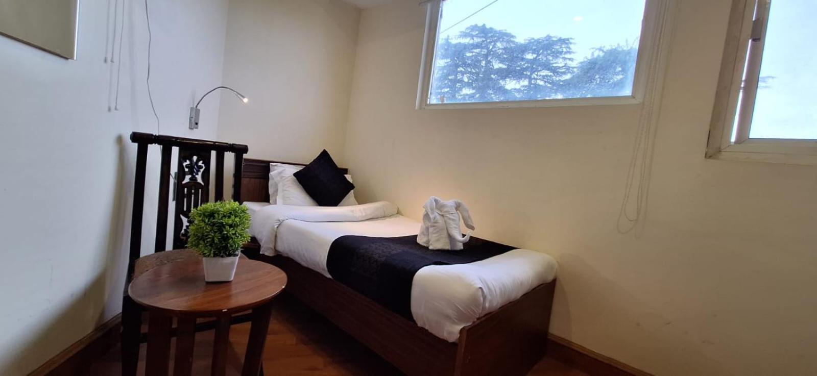 M Hotel And Restaurant McLeod Ganj Exterior foto